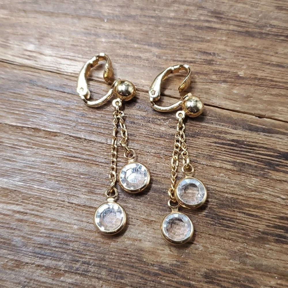E707 crystal drop chandelier dangle‎ earrings clip on vintage avon